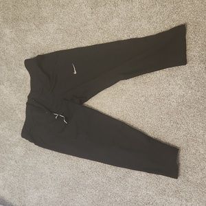 Nike Capri Pants